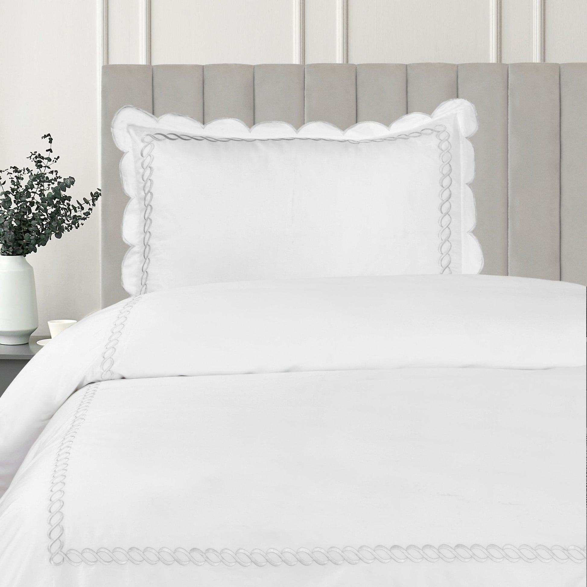 600 Thread Count Scallop Rope Embroidered Cotton Duvet Set - Quahog Bay Bedding