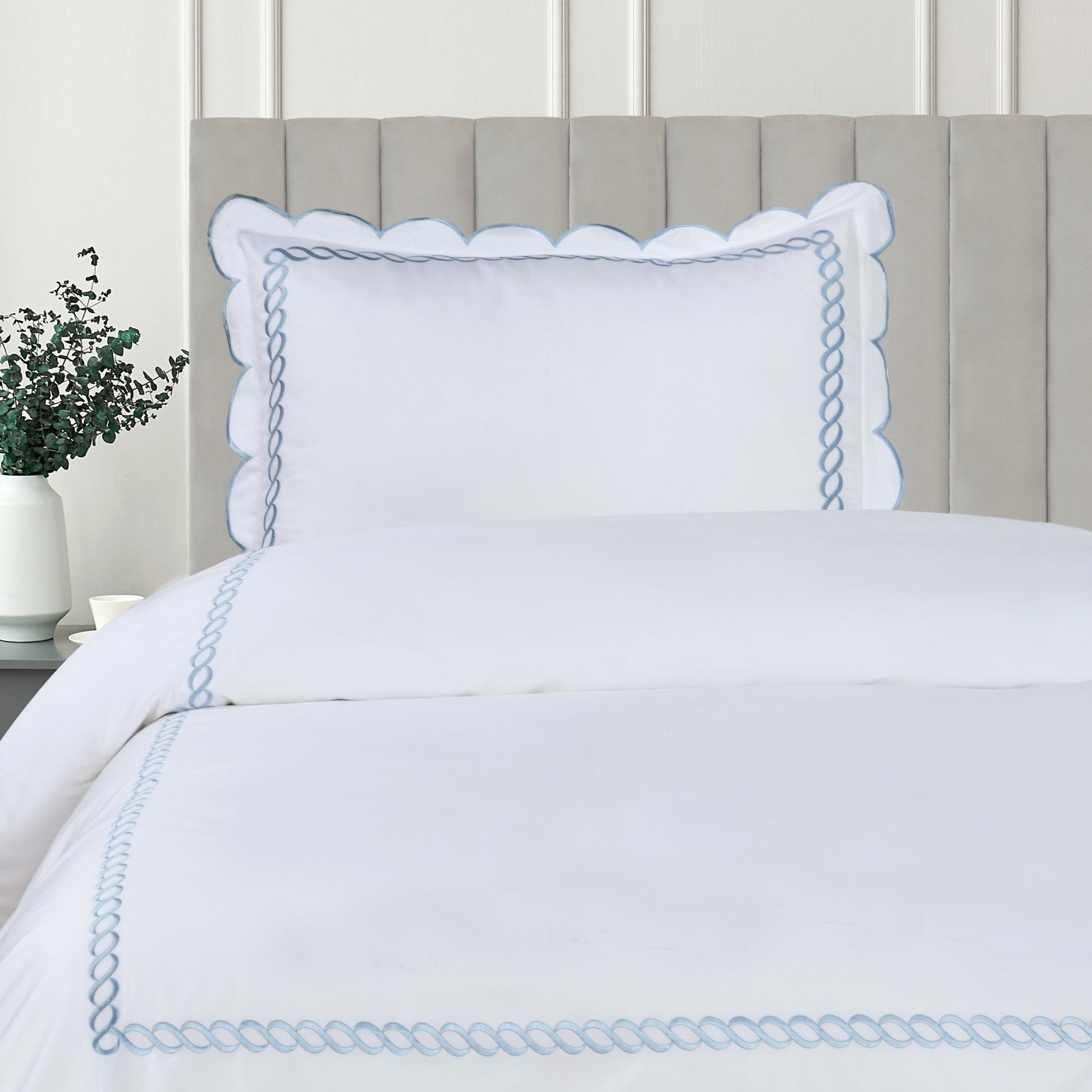 600 Thread Count Scallop Rope Embroidered Cotton Duvet Set - Quahog Bay Bedding