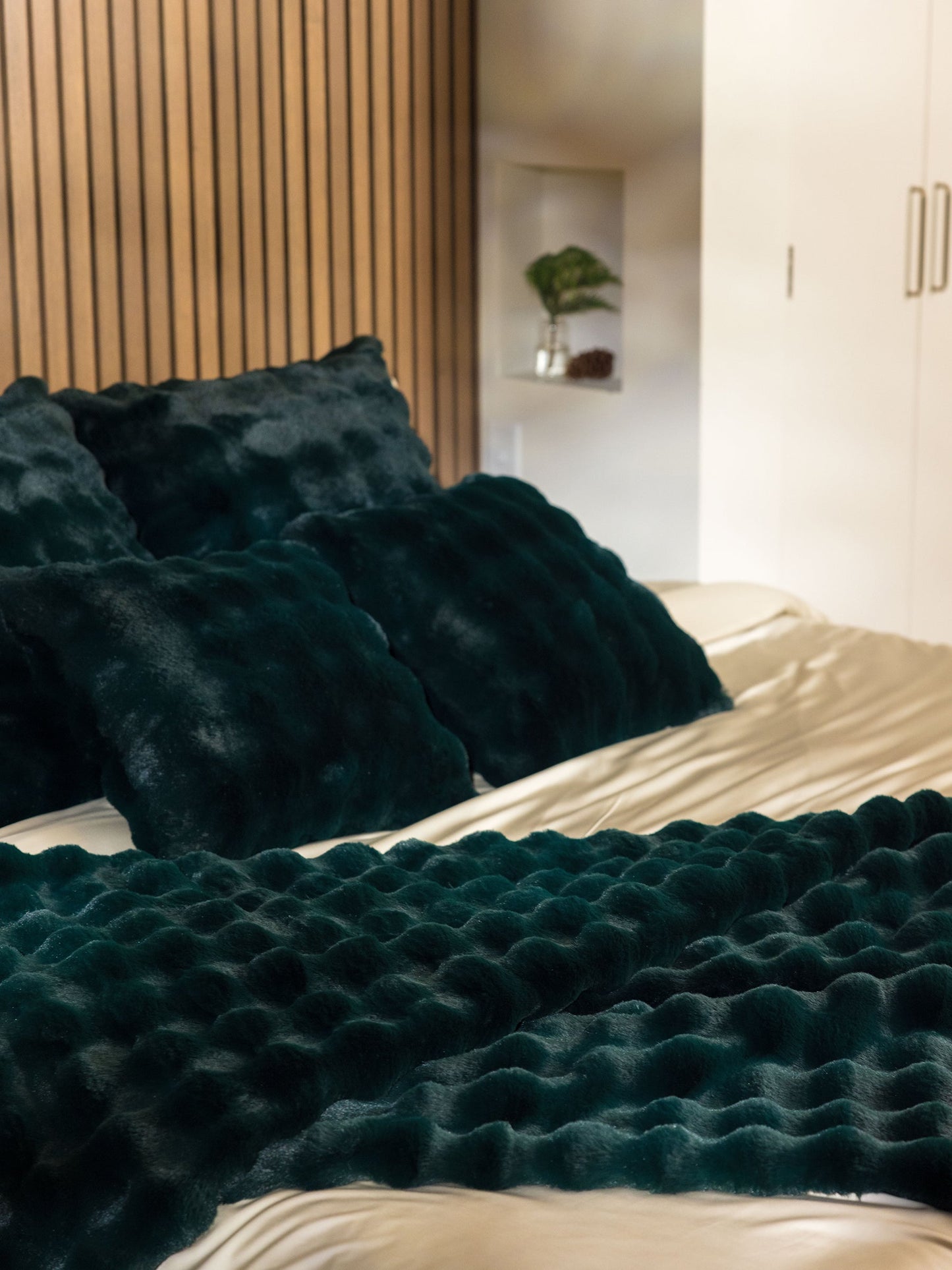 Bubble Cuddle Blanket - Quahog Bay Bedding