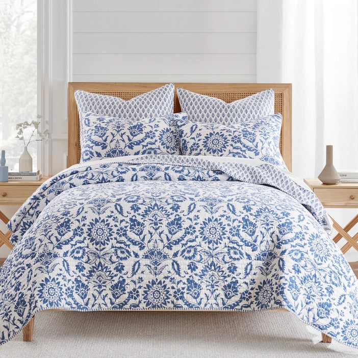 Clara Blue Quilt Set - Classic Blue And White Coastal Bedding