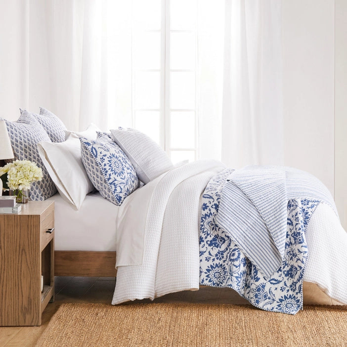 Clara Blue Quilt Set - Classic Blue And White Coastal Bedding