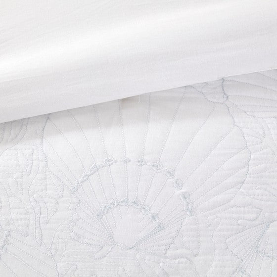 Coastal Crystal Beach Light Blue & White Comforter Set - Quahog Bay Bedding