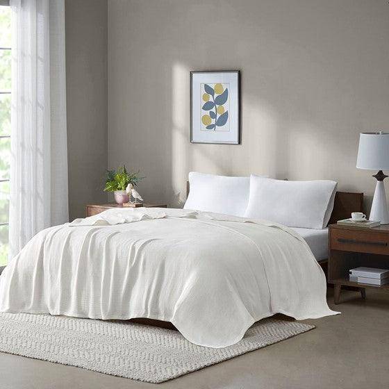 Coastal Queen Bedding 9PC Ensemble With Tiffany Blue Hues - Quahog Bay Bedding