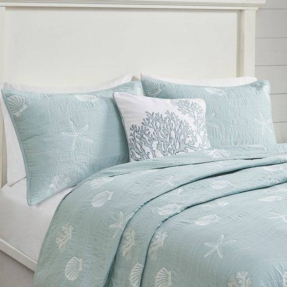 Coastal Queen Bedding 9PC Ensemble With Tiffany Blue Hues - Quahog Bay Bedding