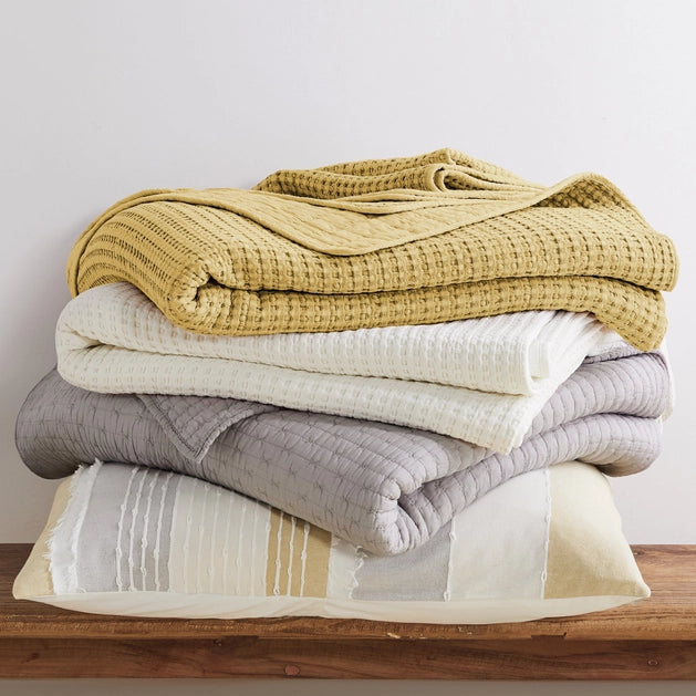 Cross Stitch 100% Cotton Quilt Set - Quahog Bay Bedding