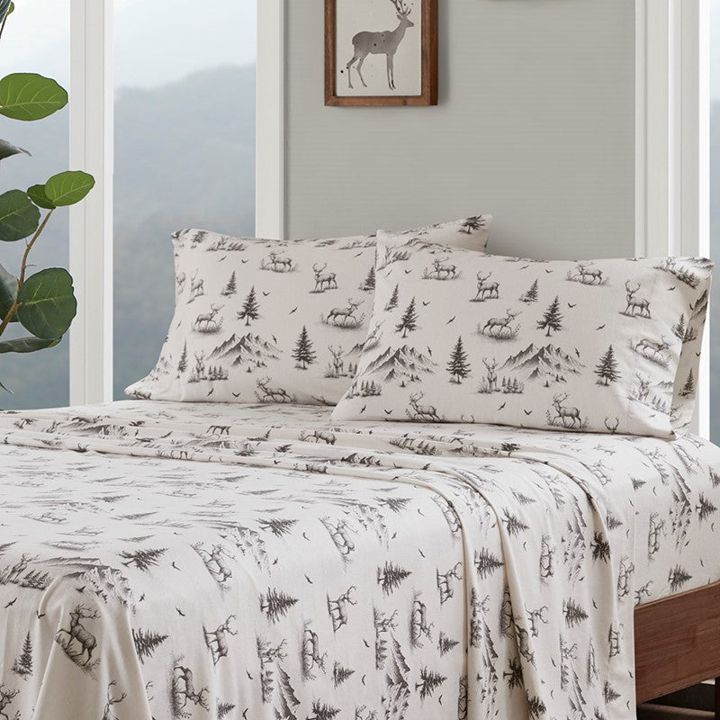 Woolrich 100% Cotton Printed Flannel Sheet Set - Green Deer Toile