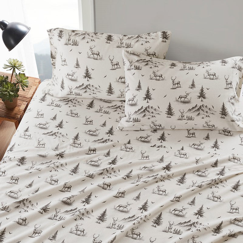 Woolrich 100% Cotton Printed Flannel Sheet Set - Green Deer Toile