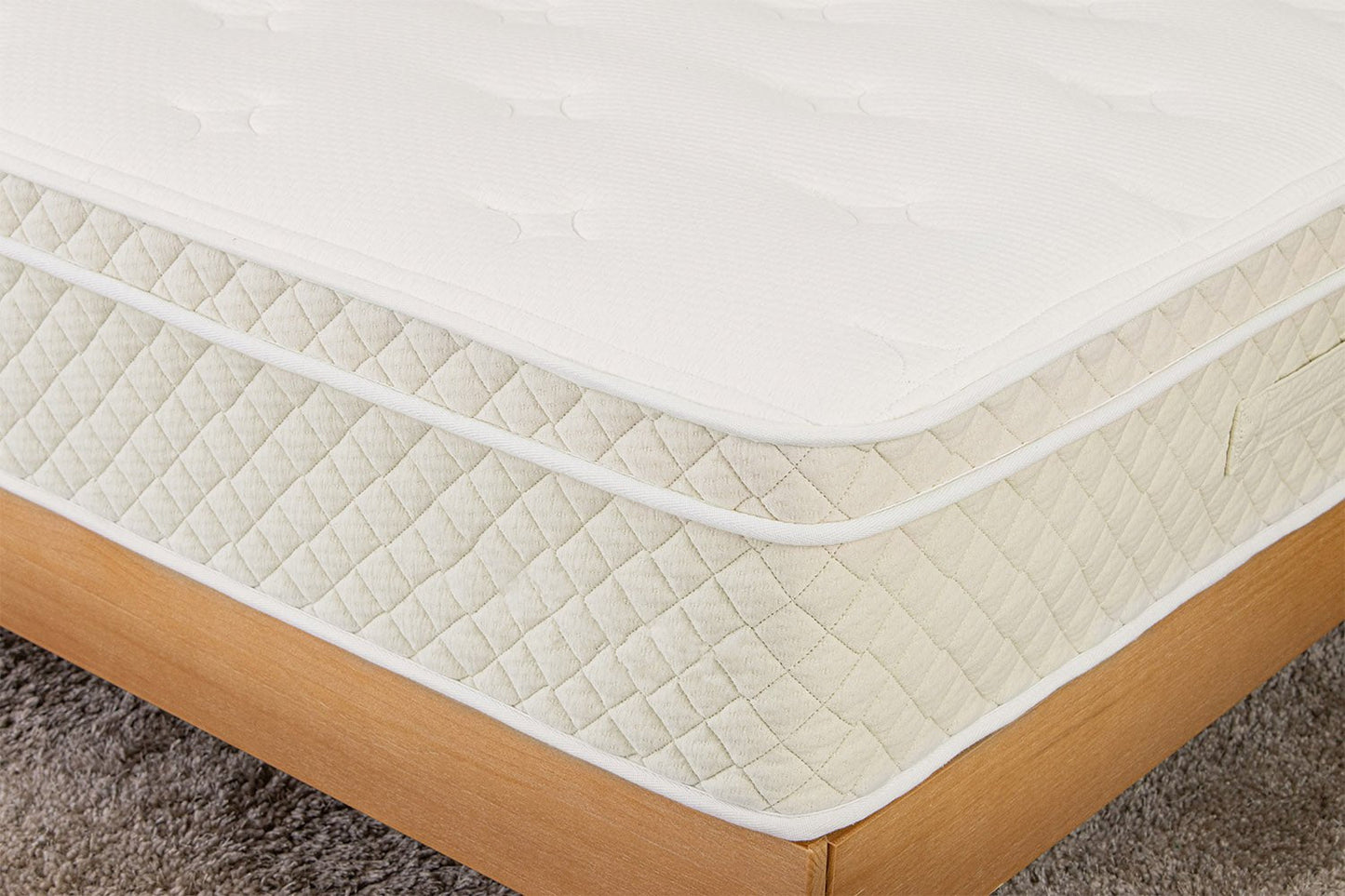 Hybrid Mattress - The Savvy Bliss - American Made - Made in the USA Mattresses - Quahog Bay Bedding