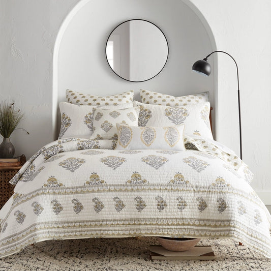 Kamira Quilt Set - Ochre - Floral Quilt Sets