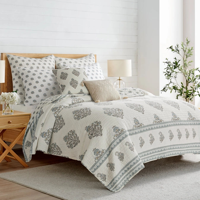 Karmina Quilt Set - Spa- Floral Quilt Sets