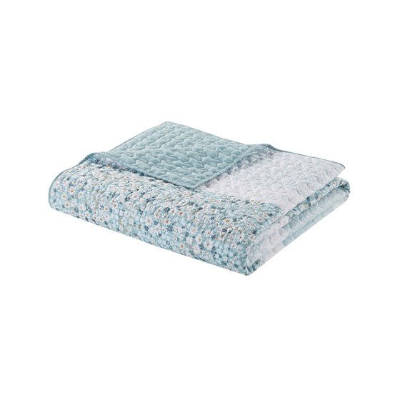 Madison Park Coastal Shabby Chic Seersucker Floral 4PC Quilt Set - Aqua, Blue & Green Hues - Quahog Bay Bedding