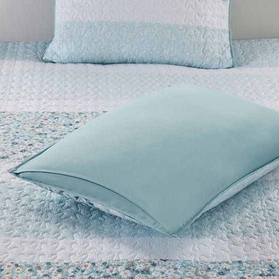 Madison Park Coastal Shabby Chic Seersucker Floral 4PC Quilt Set - Aqua, Blue & Green Hues - Quahog Bay Bedding