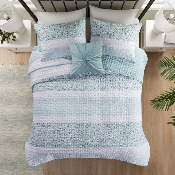 Madison Park Coastal Shabby Chic Seersucker Floral 4PC Quilt Set - Aqua, Blue & Green Hues - Quahog Bay Bedding