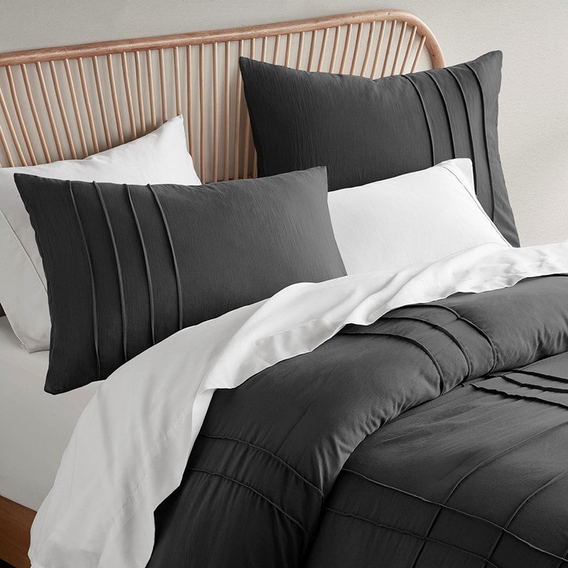 Walker Soft Washed Pleated Comforter Set - Black