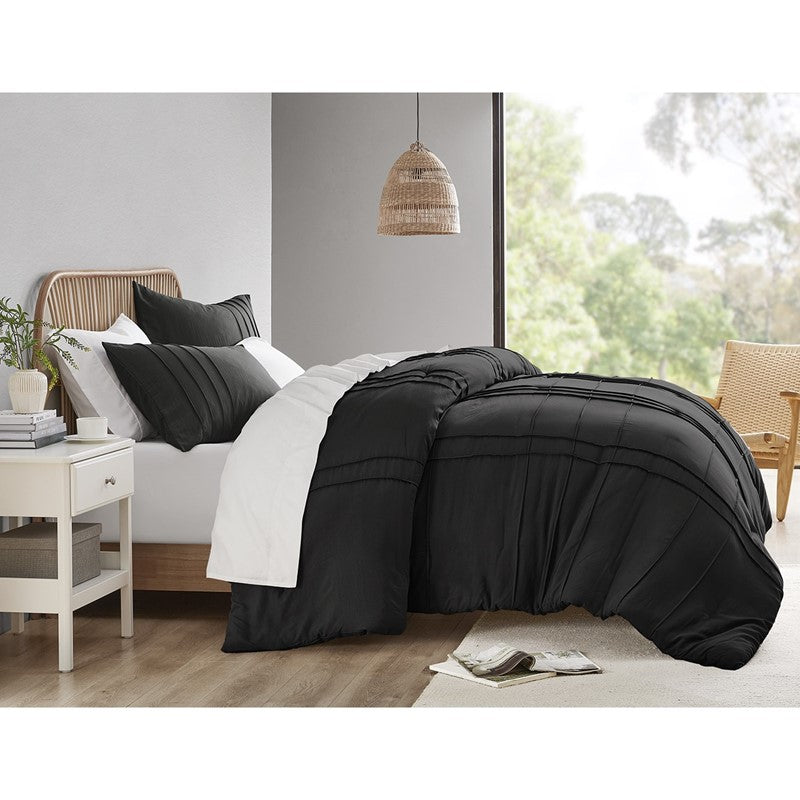 Walker Soft Washed Pleated Comforter Set - Black