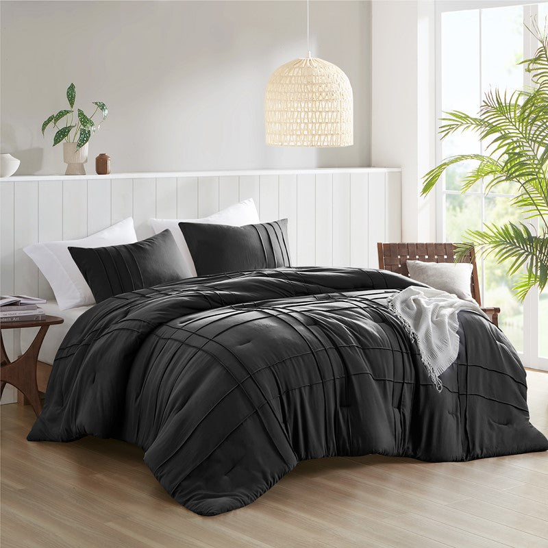 Walker Soft Washed Pleated Comforter Set - Black