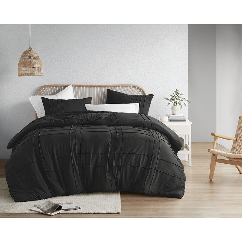 Walker Soft Washed Pleated Comforter Set - Black