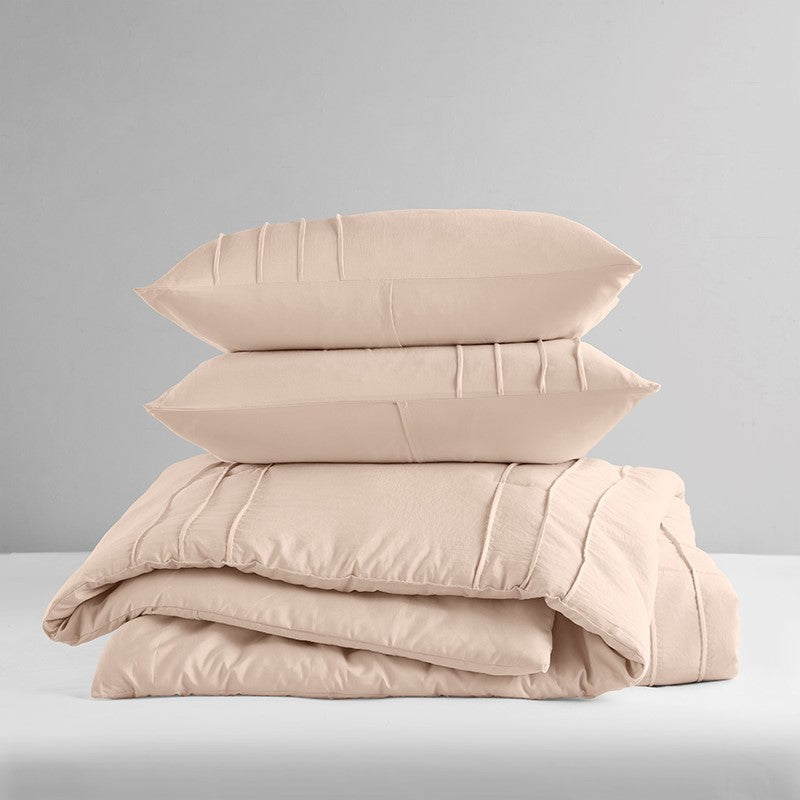Walker Soft Washed Pleated Comforter Set - Blush