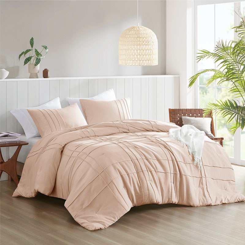 Walker Soft Washed Pleated Comforter Set - Blush