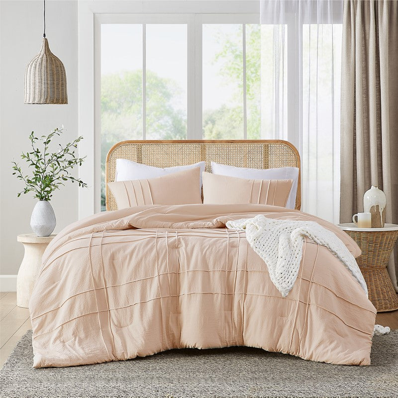 Walker Soft Washed Pleated Comforter Set - Blush