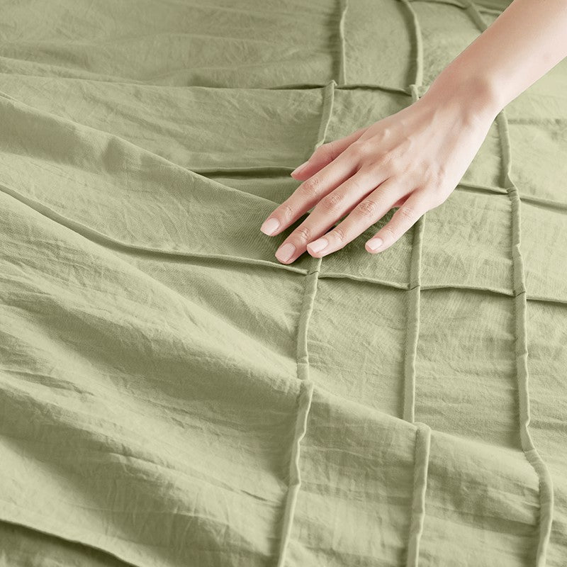 Walker Soft Washed Pleated Comforter Set - Sage