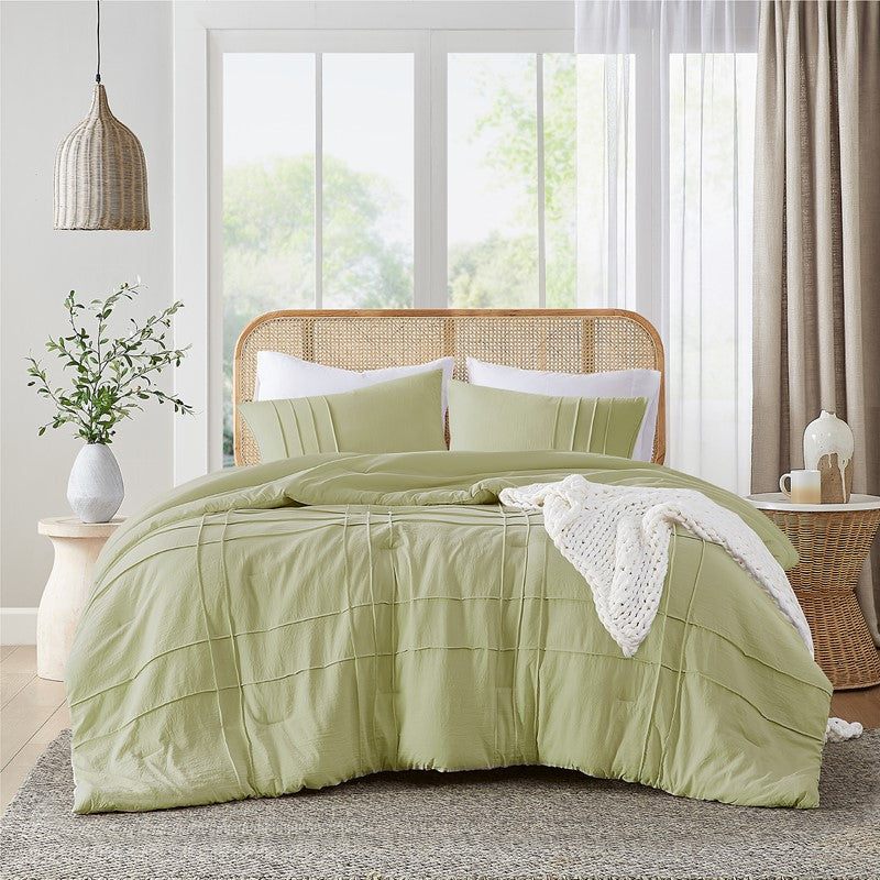 Walker Soft Washed Pleated Comforter Set - Sage