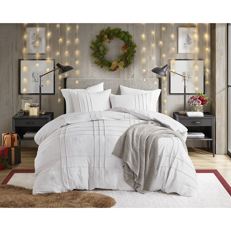 Walker Soft Washed Pleated Comforter Set - White