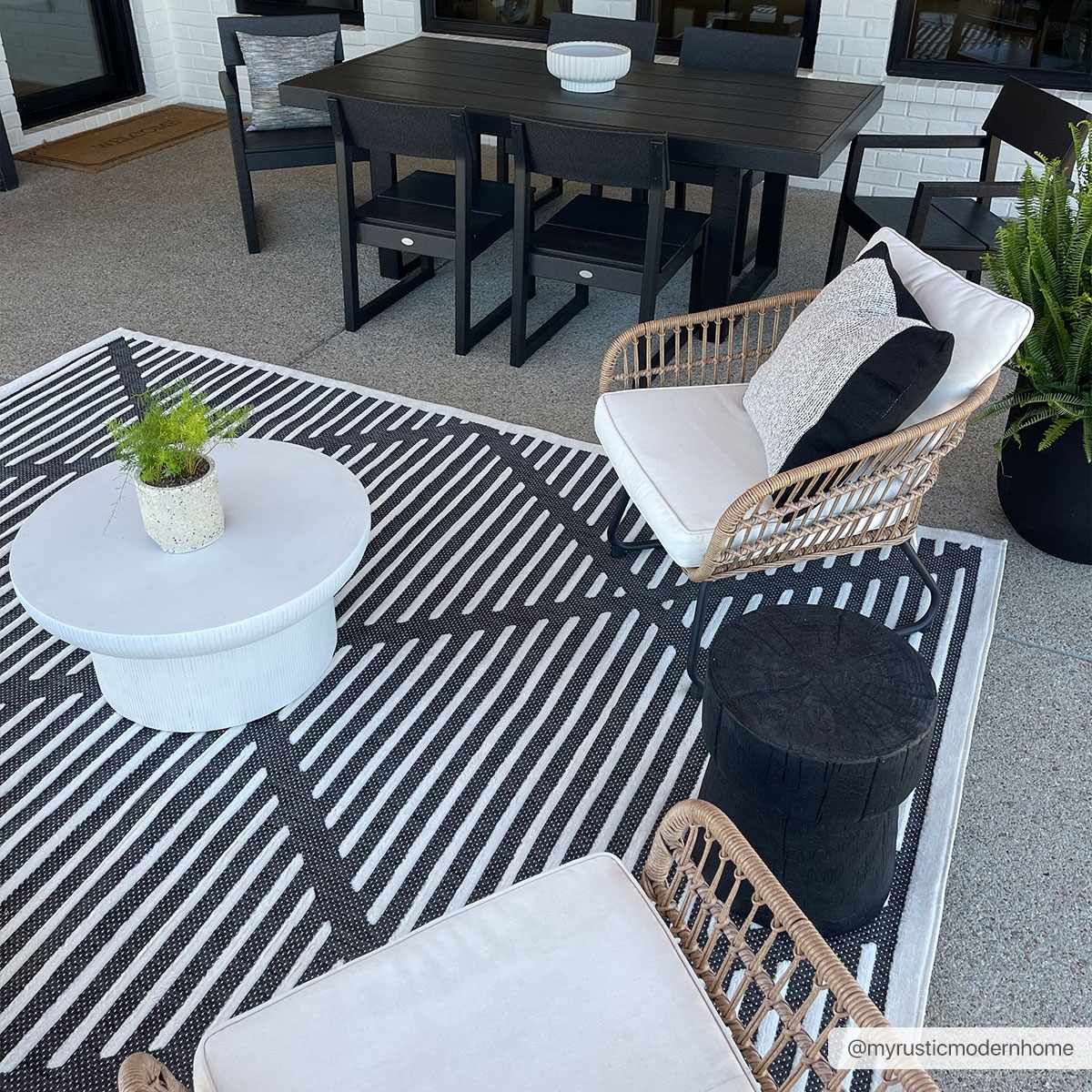 Anah 3D Black Outdoor Rug - Quahog Bay Bedding