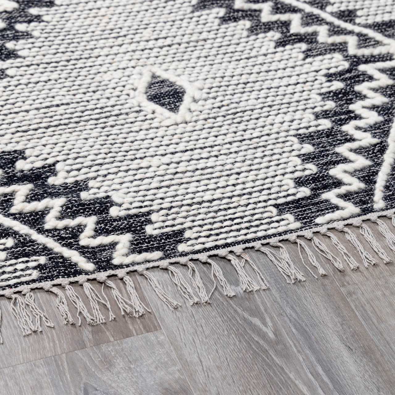 Brownhills Cream&Black Trellis Cotton Area Rug - Quahog Bay Bedding