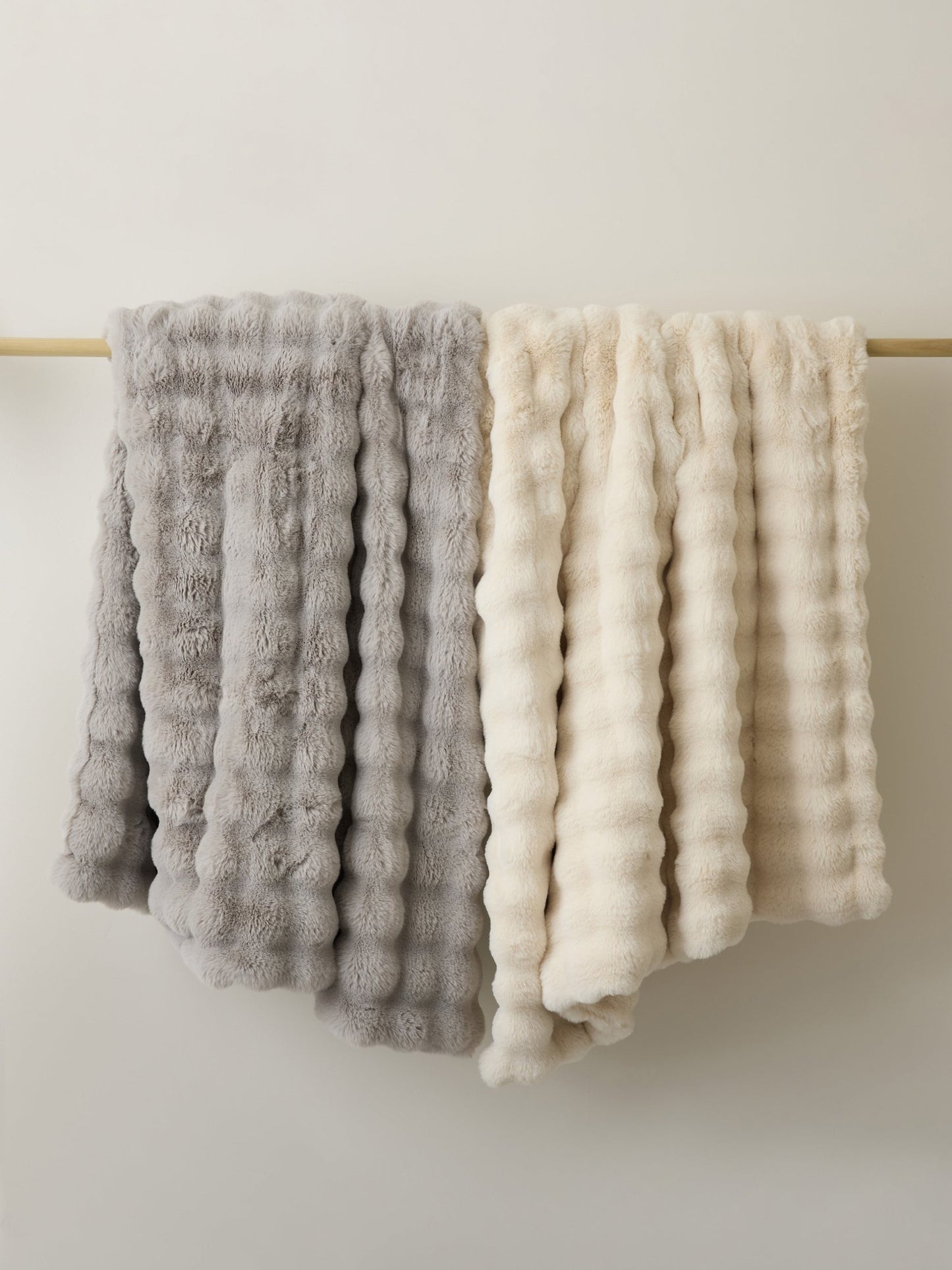 Bubble Cuddle Blanket - Quahog Bay Bedding