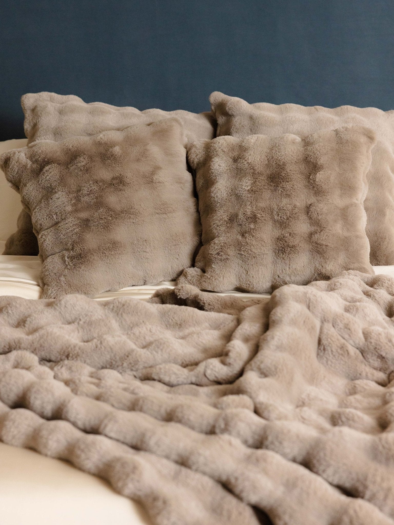 Bubble Cuddle Blanket - Quahog Bay Bedding
