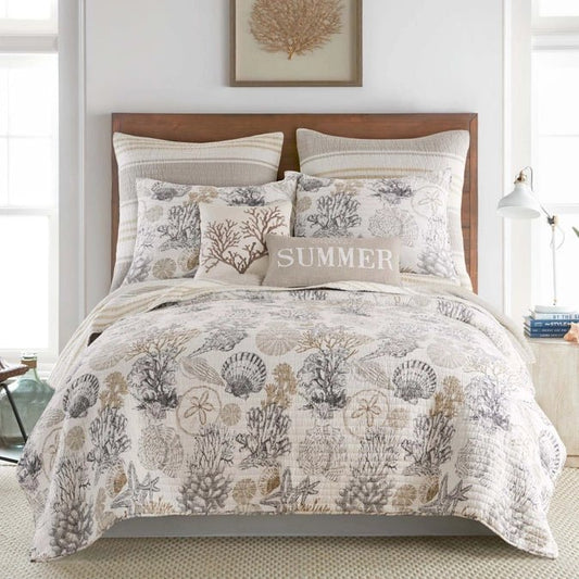 Caspian Sea Quilt Set - Beach Themed Quilt Set - Quahog Bay Bedding