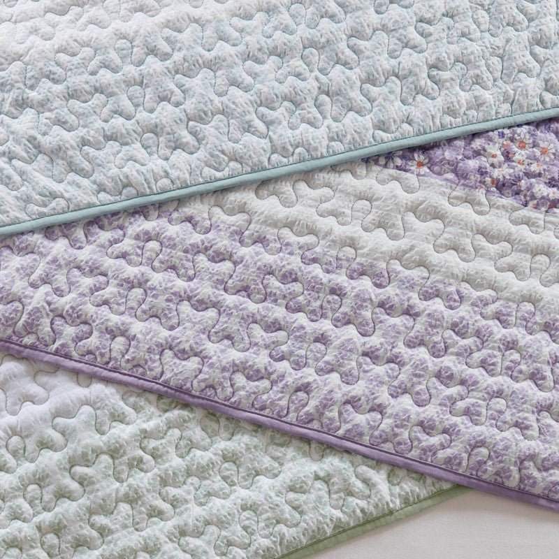 Coastal Floral Quilt Set - Shabby Chic Seersucker - Purple - Quahog Bay Bedding