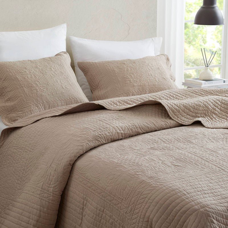Coastal Scalloped Edge Quilt Set 3PC - Khaki - Quahog Bay Bedding