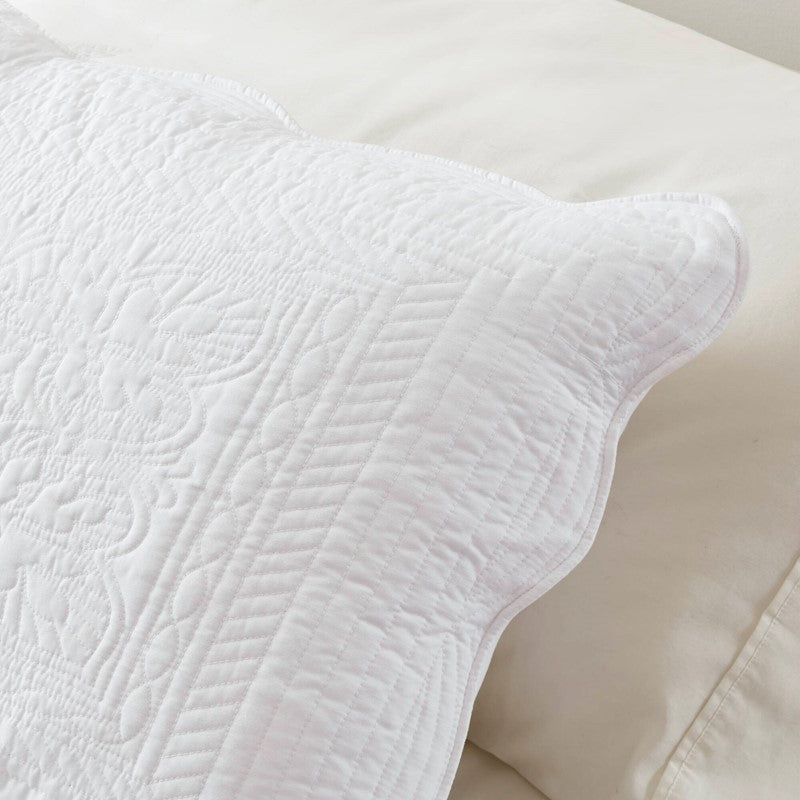 Coastal Scalloped Edge Quilt Set 3PC - White - Quahog Bay Bedding