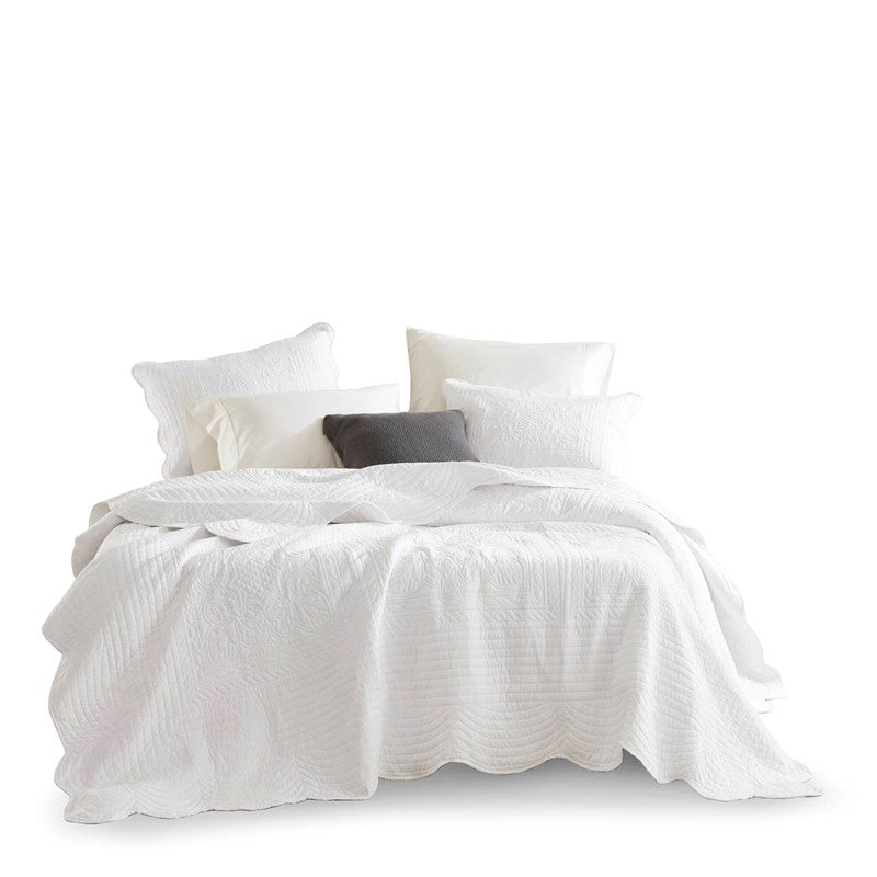 Coastal Scalloped Edge Quilt Set 3PC - White - Quahog Bay Bedding