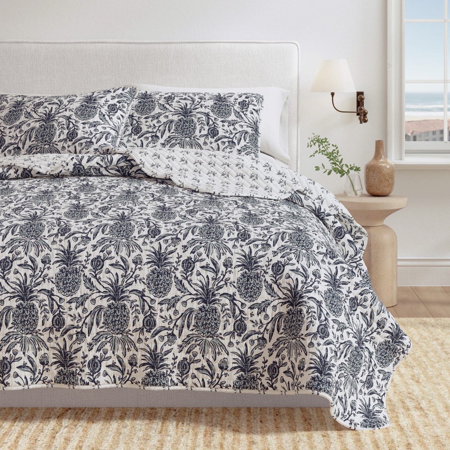Nautical Printed Cotton Quilt Set - Navy & White Pineapple Themed Bedding