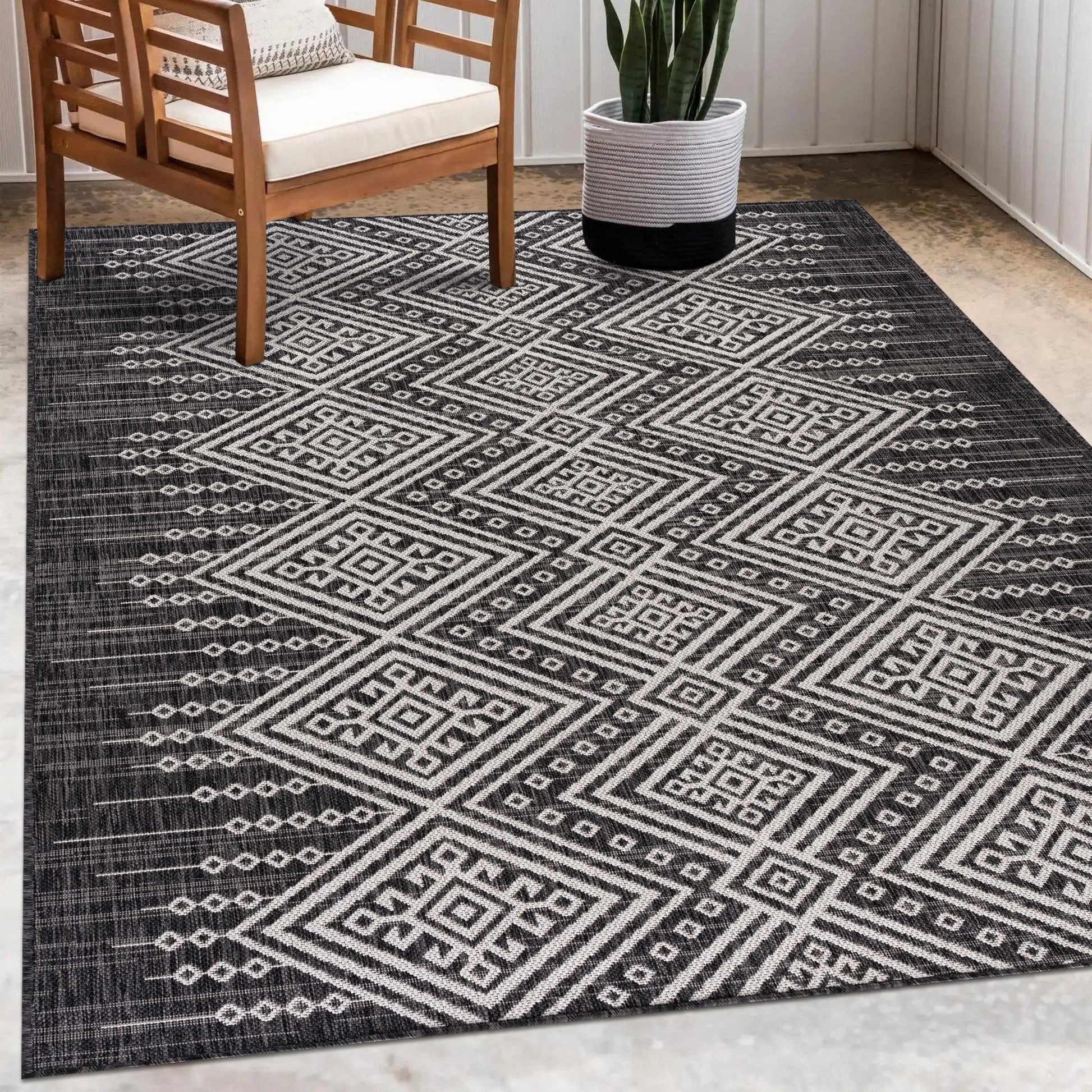 Frankville Black&White All Over Performance Rug - Quahog Bay Bedding