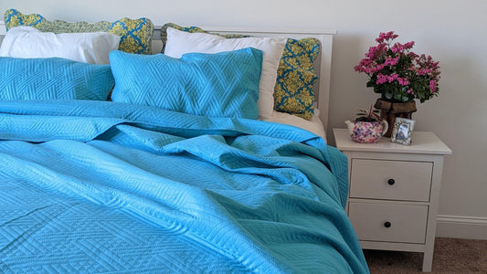 Gentle Wave Turquoise Teal Blue Lagoon Lightweight Quilted Bedspread Set - Quahog Bay Bedding