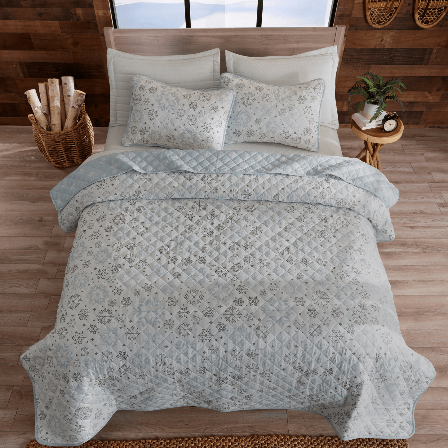 Snowflake Quilt - White, Blue & Grey - Coastal Christmas Bedding