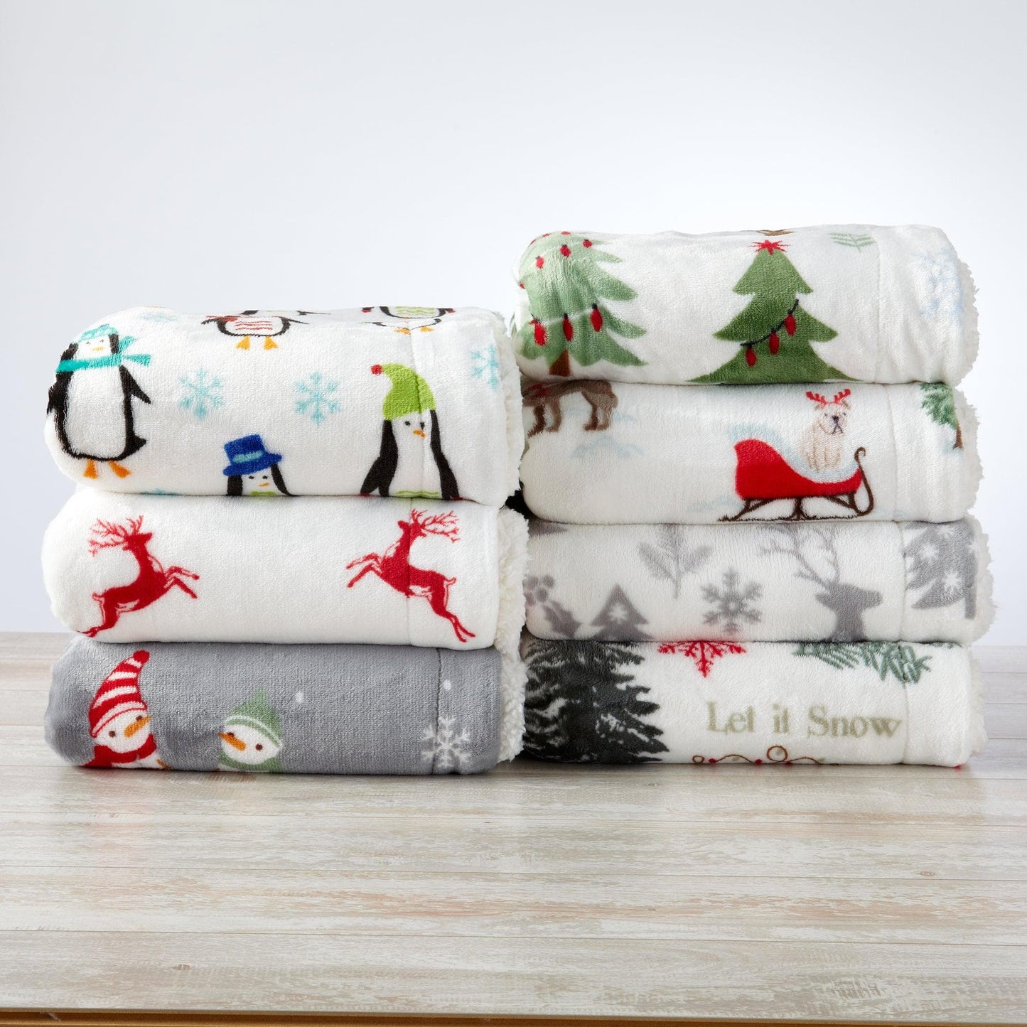Christmas Sherpa Throw Blanket - Festive Christmas Themed Bedding