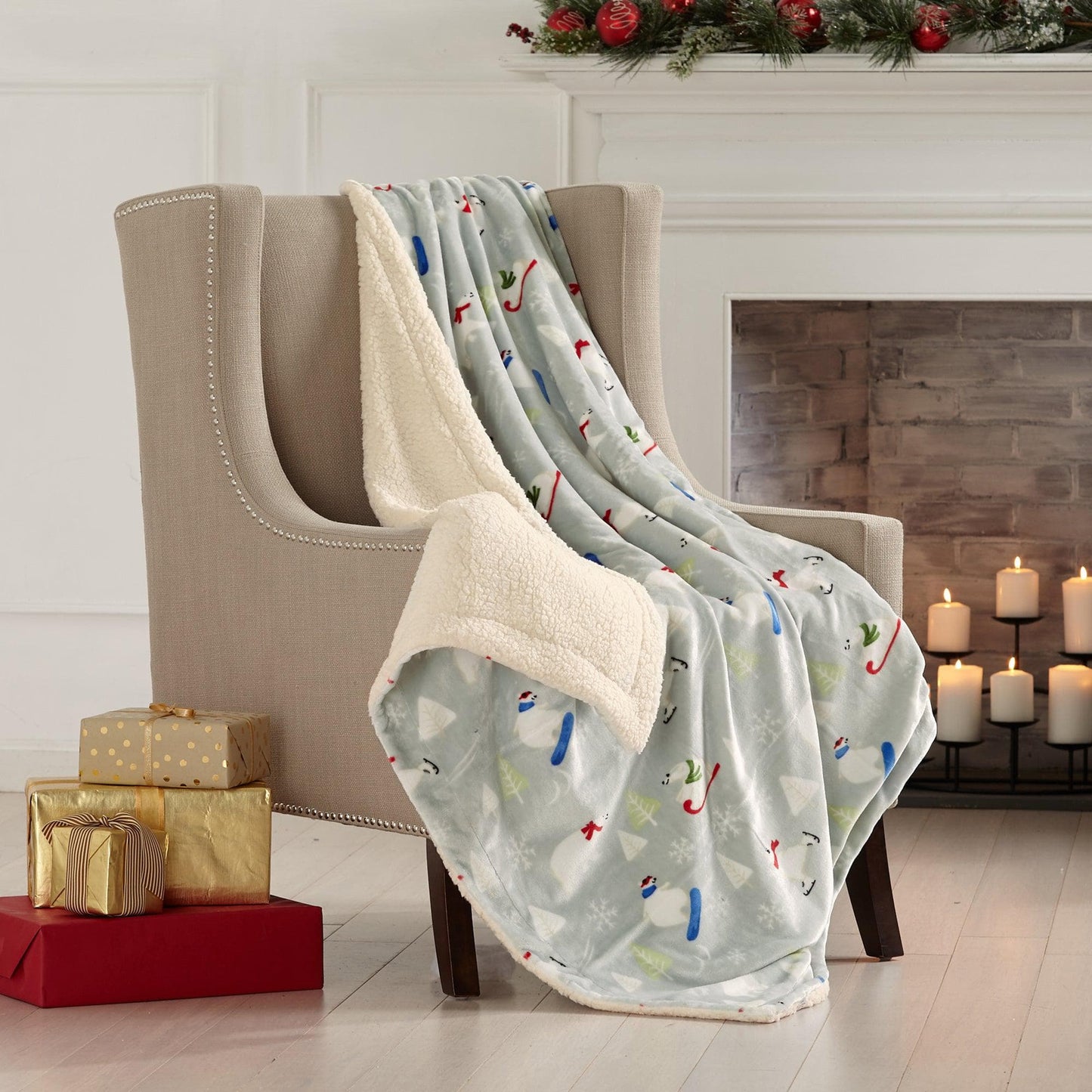 Christmas Sherpa Throw Blanket - Festive Christmas Themed Bedding