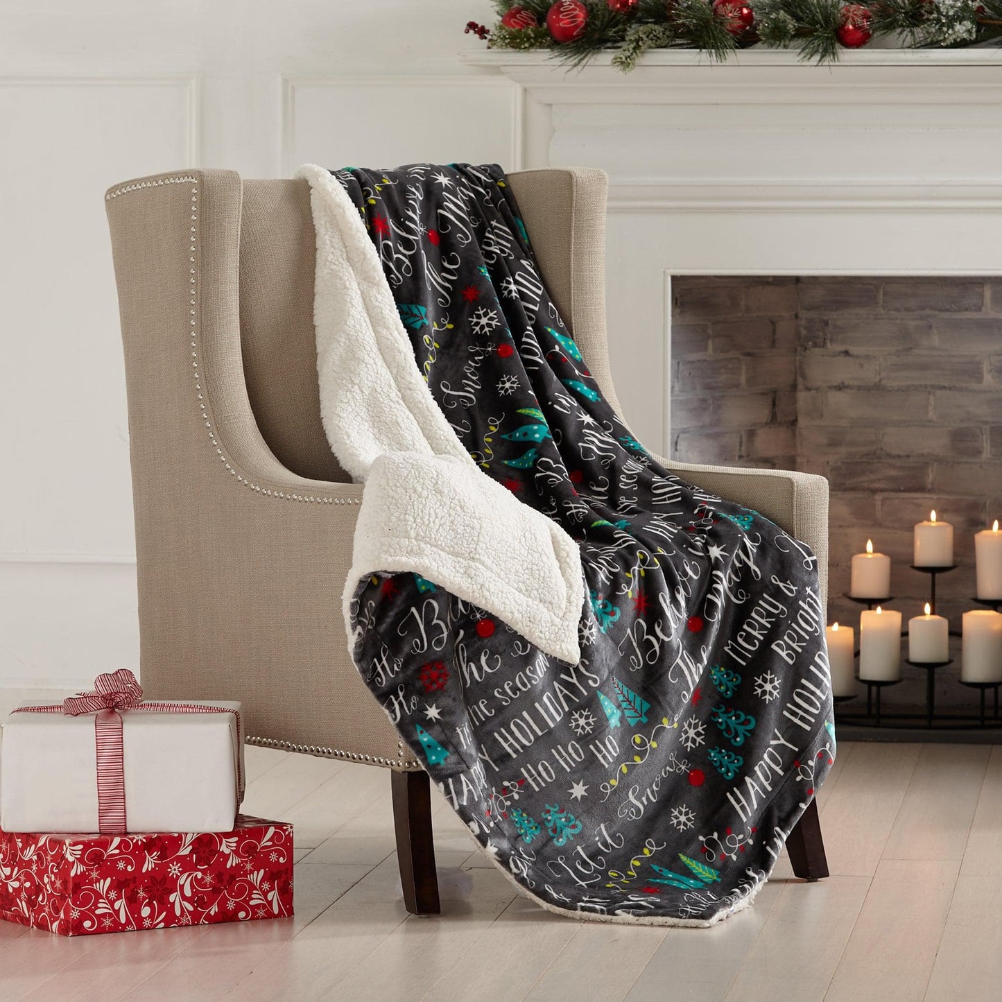 Christmas Sherpa Throw Blanket - Festive Christmas Themed Bedding