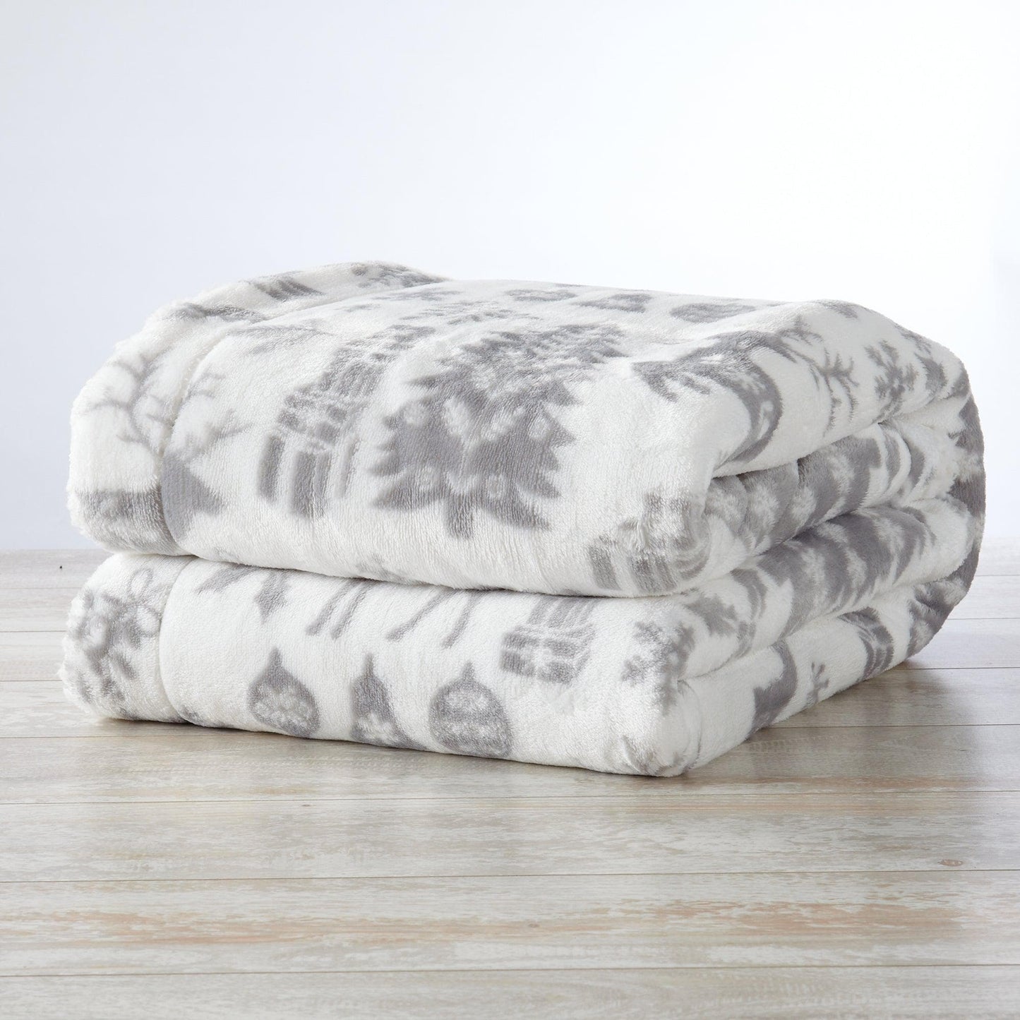 Christmas Sherpa Throw Blanket - Festive Christmas Themed Bedding