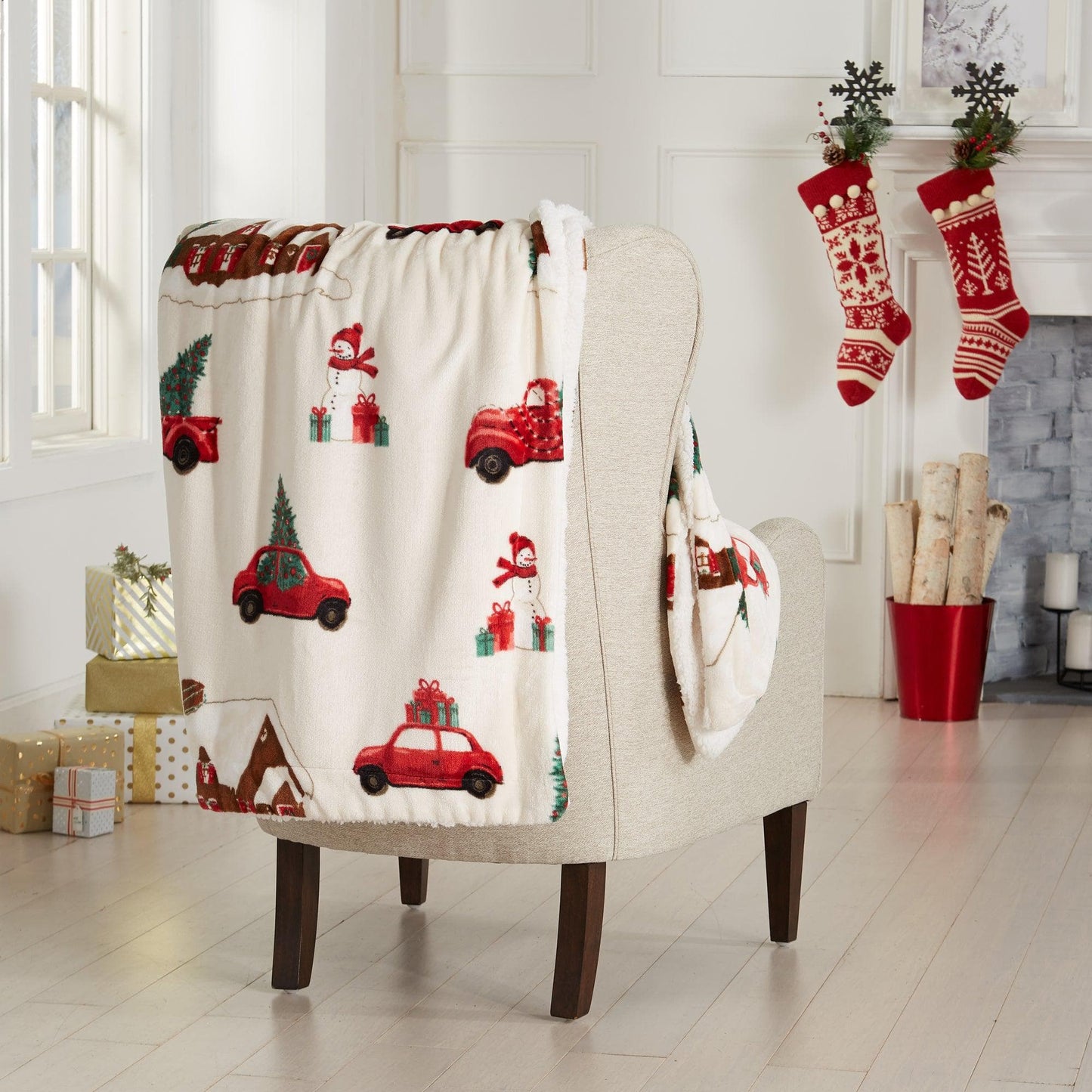 Christmas Sherpa Throw Blankets - Christmas Themed Quilts