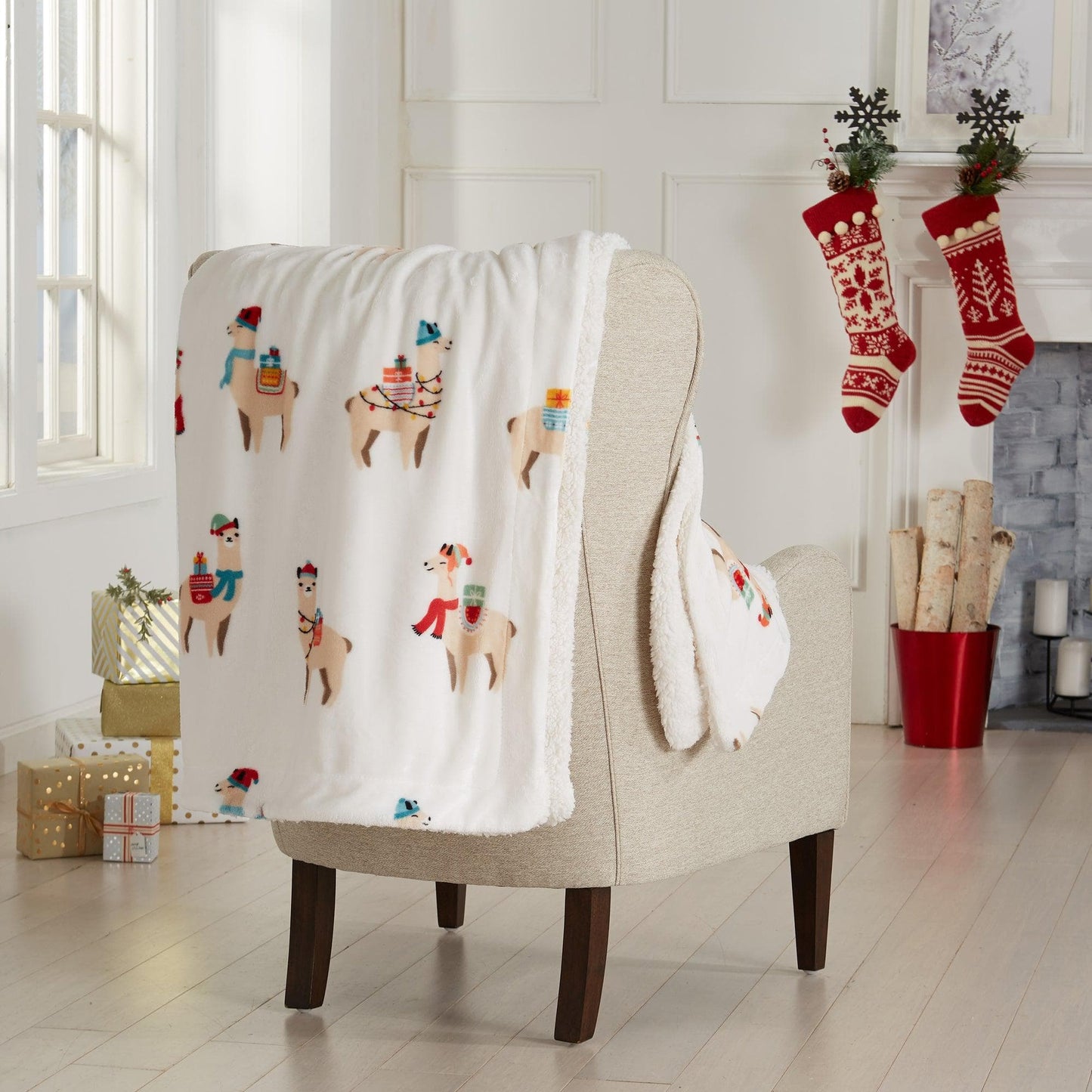 Christmas Sherpa Throw Blankets - Christmas Themed Quilts