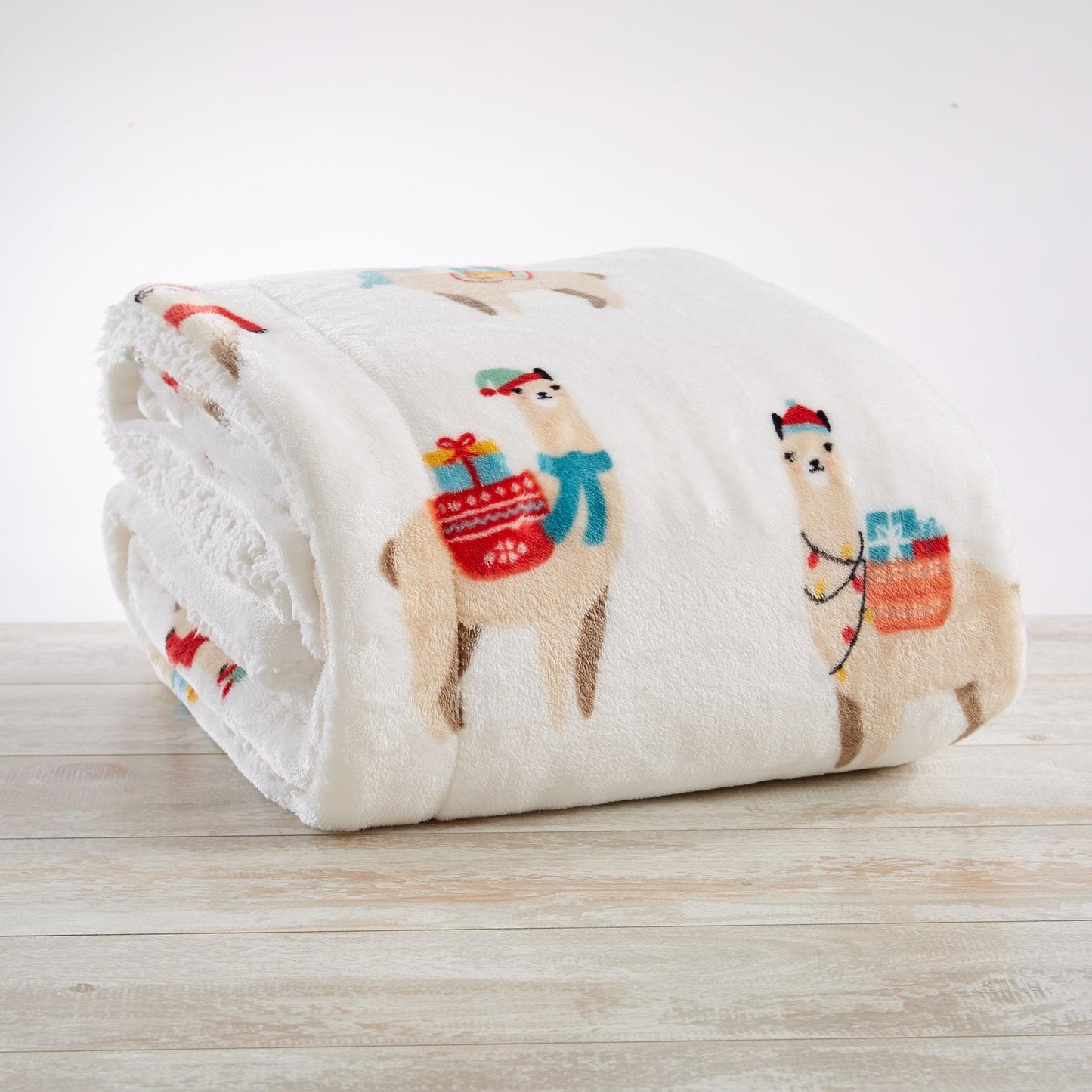 Christmas Sherpa Throw Blankets - Christmas Themed Quilts