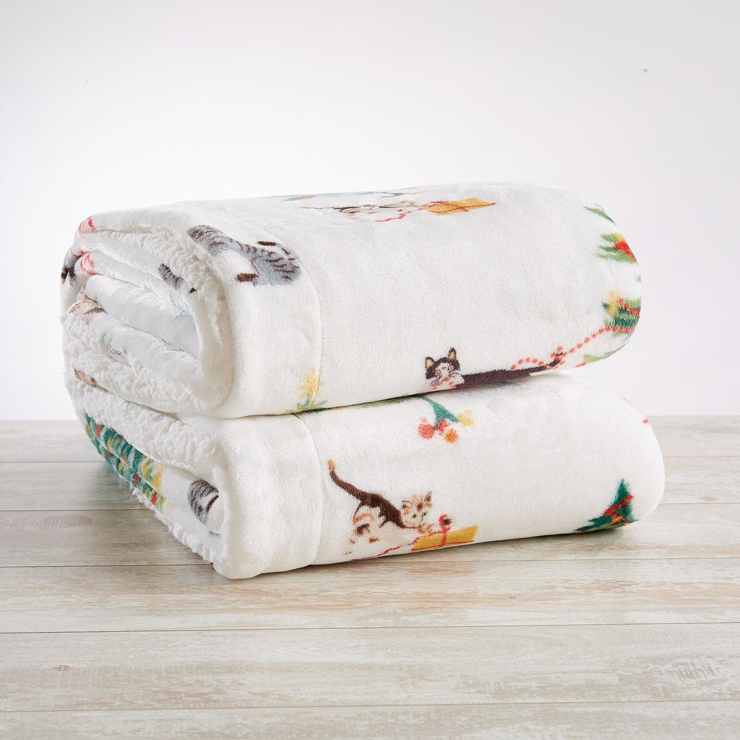 Christmas Sherpa Throw Blankets - Christmas Themed Quilts
