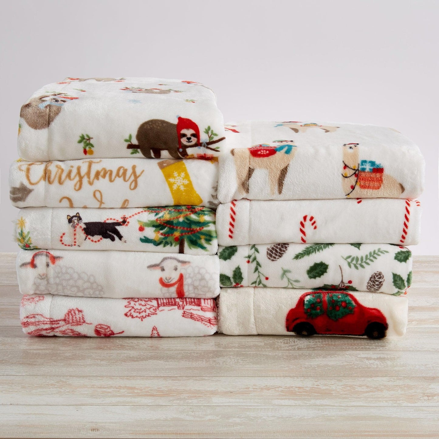 Christmas Sherpa Throw Blankets - Christmas Themed Quilts