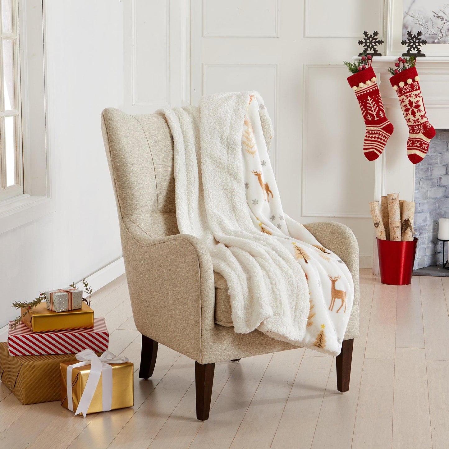 Christmas Sherpa Throw Blankets - Christmas Themed Quilts